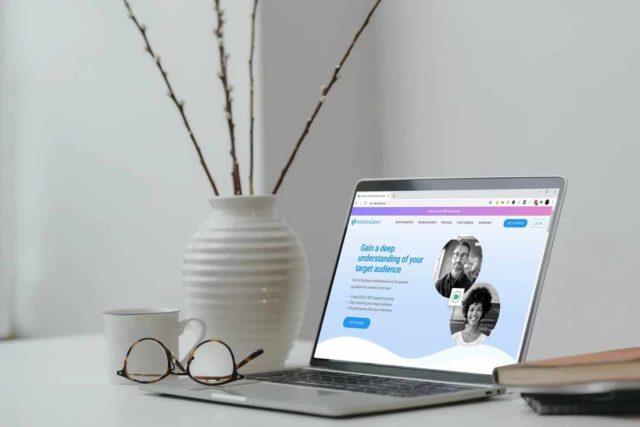 laptop displaying Respondent.io