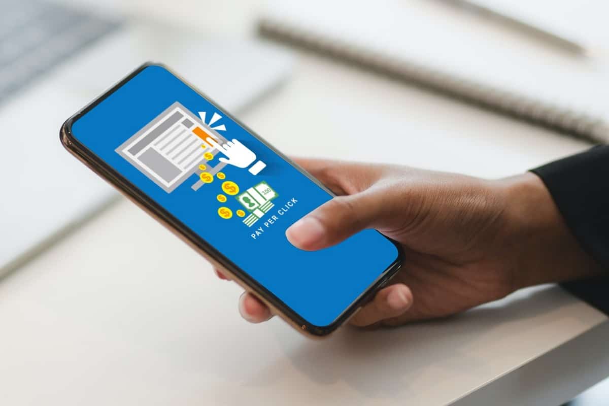 Pay per click displayed on smartphone